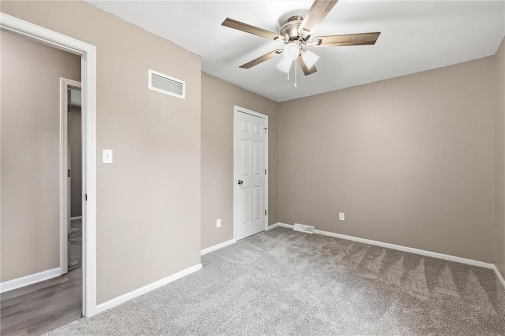 1822 N Grove Drive — photo 21