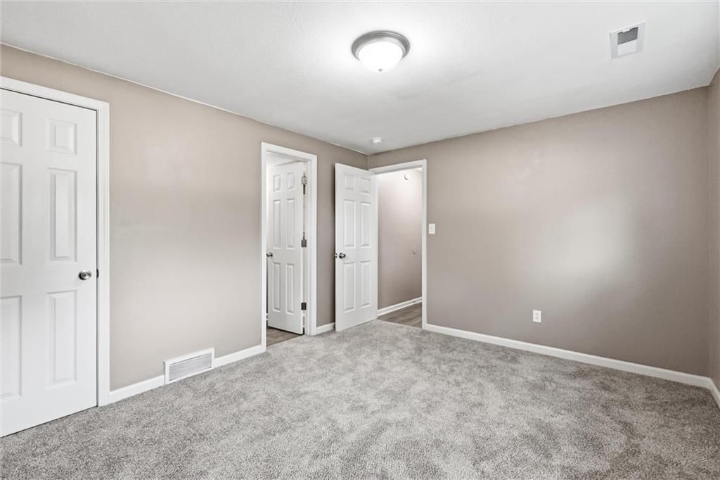 1822 N Grove Drive — photo 27