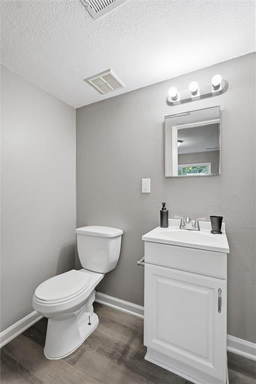 1822 N Grove Drive — photo 30