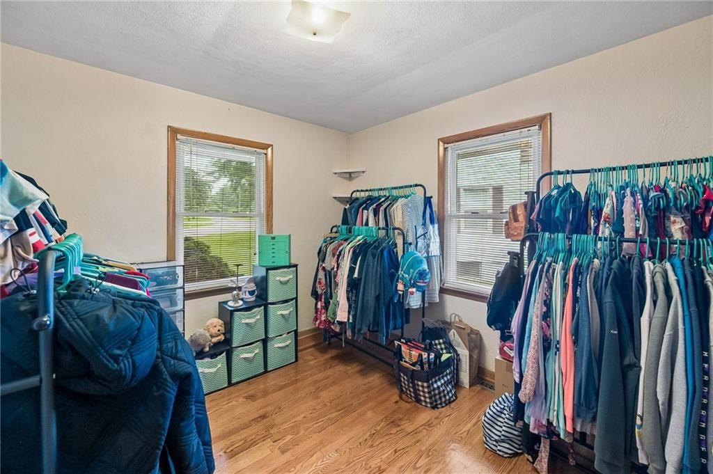 3603 S Claremont Avenue — photo 16