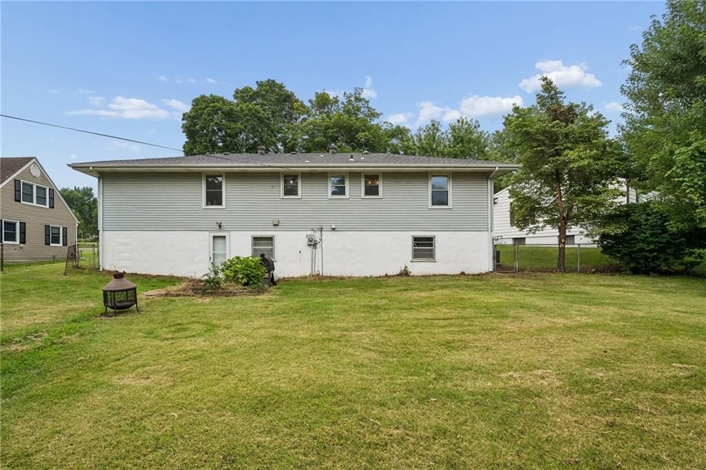 3603 S Claremont Avenue — photo 24