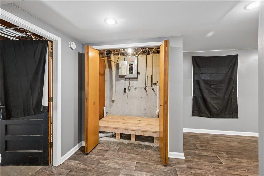 3603 S Claremont Avenue — photo 33