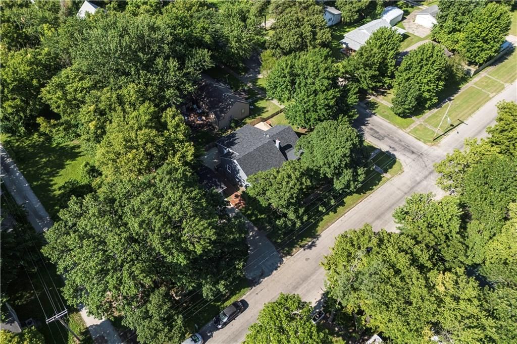 900 Adams Street — photo 39