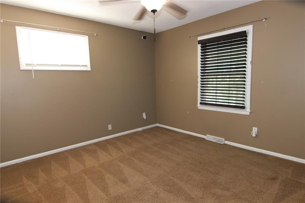11204 W 51st Terrace — photo 11