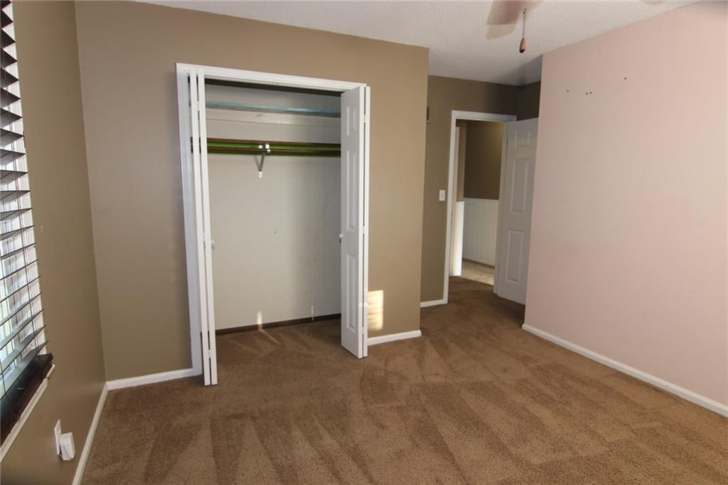 11204 W 51st Terrace — photo 12