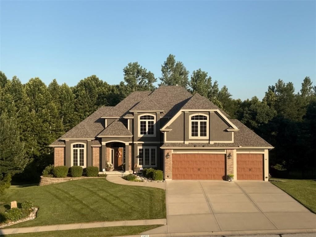 7825 N Kirkwood Avenue — photo 1