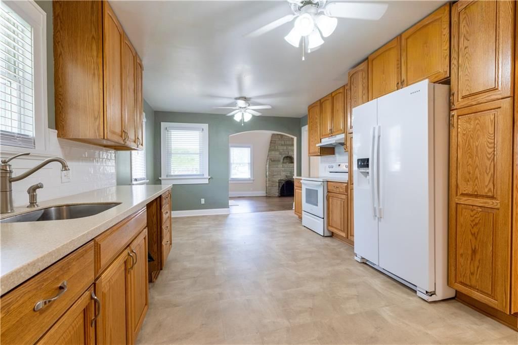 2501 Penn Street — photo 13