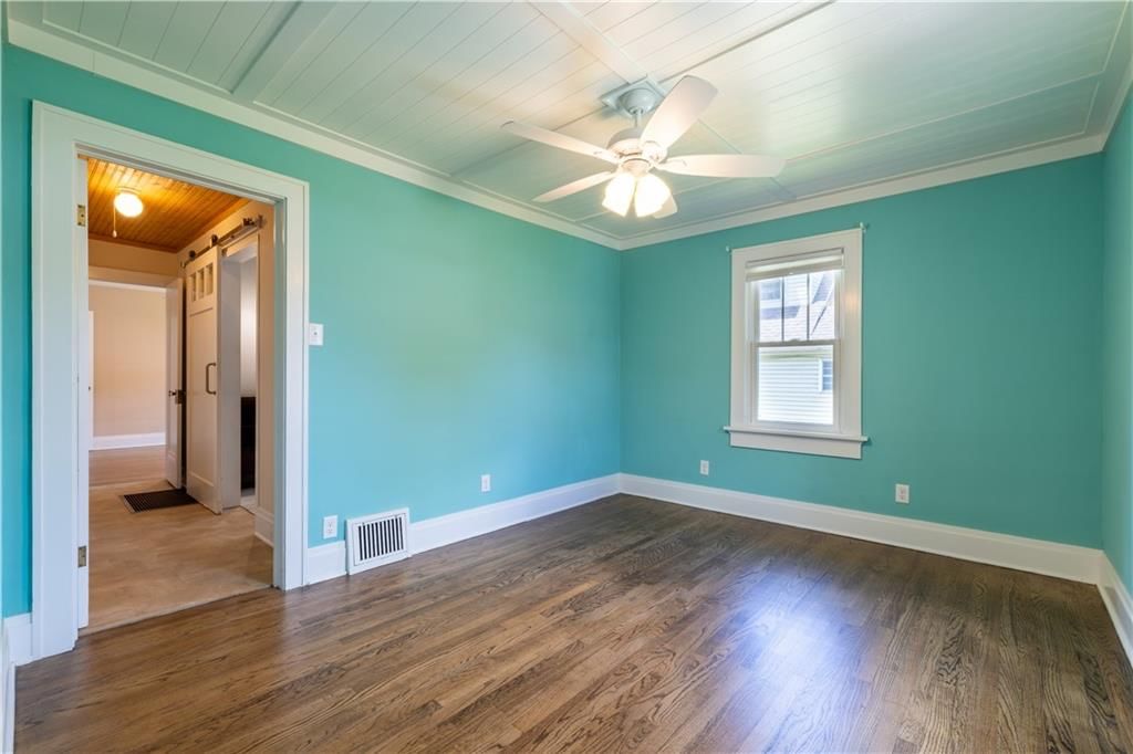 2501 Penn Street — photo 23