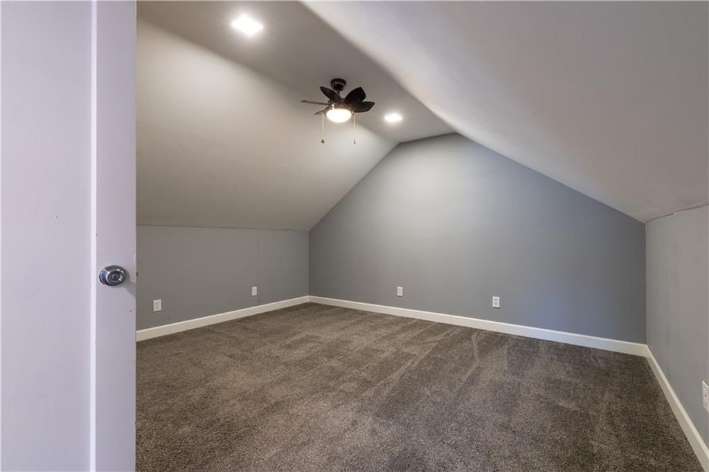 2501 Penn Street — photo 37