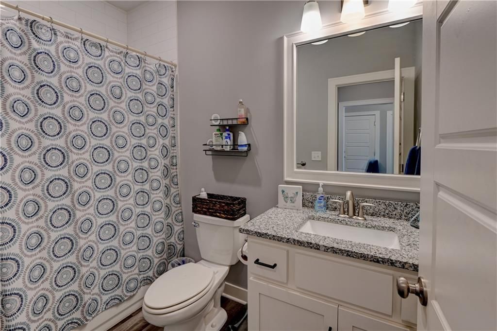 1821 NE Ravenwood Drive — photo 20