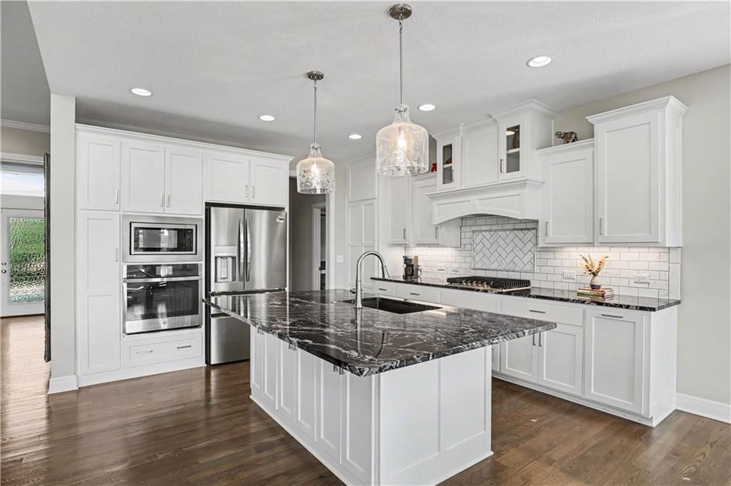 10008 N Revere Court — photo 10