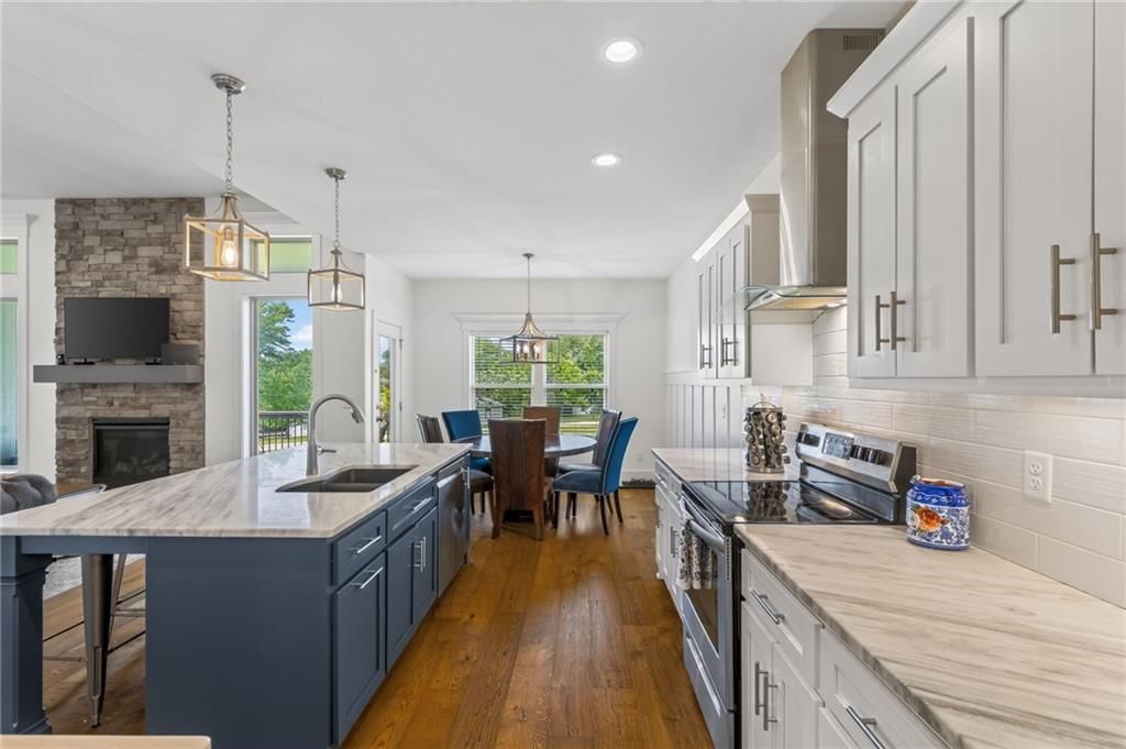 2309 NE Colonnade Avenue — photo 29