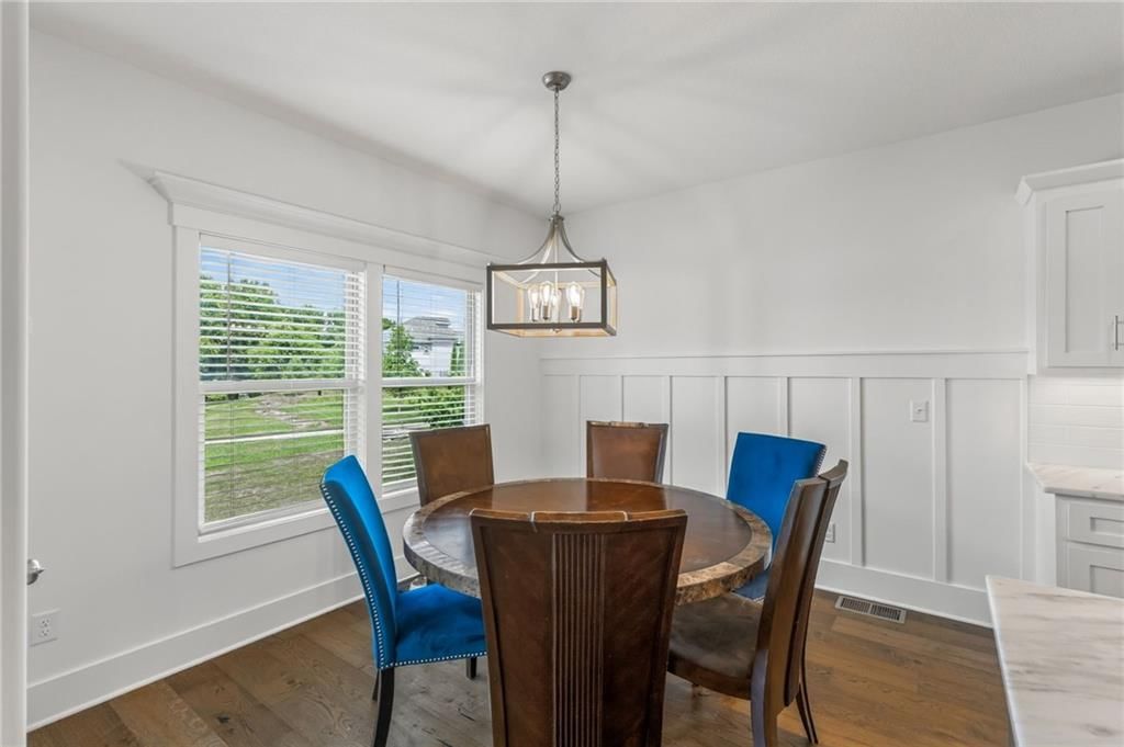 2309 NE Colonnade Avenue — photo 30