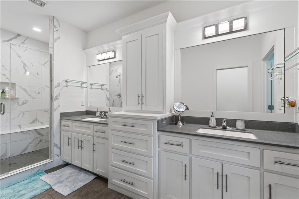 2309 NE Colonnade Avenue — photo 38