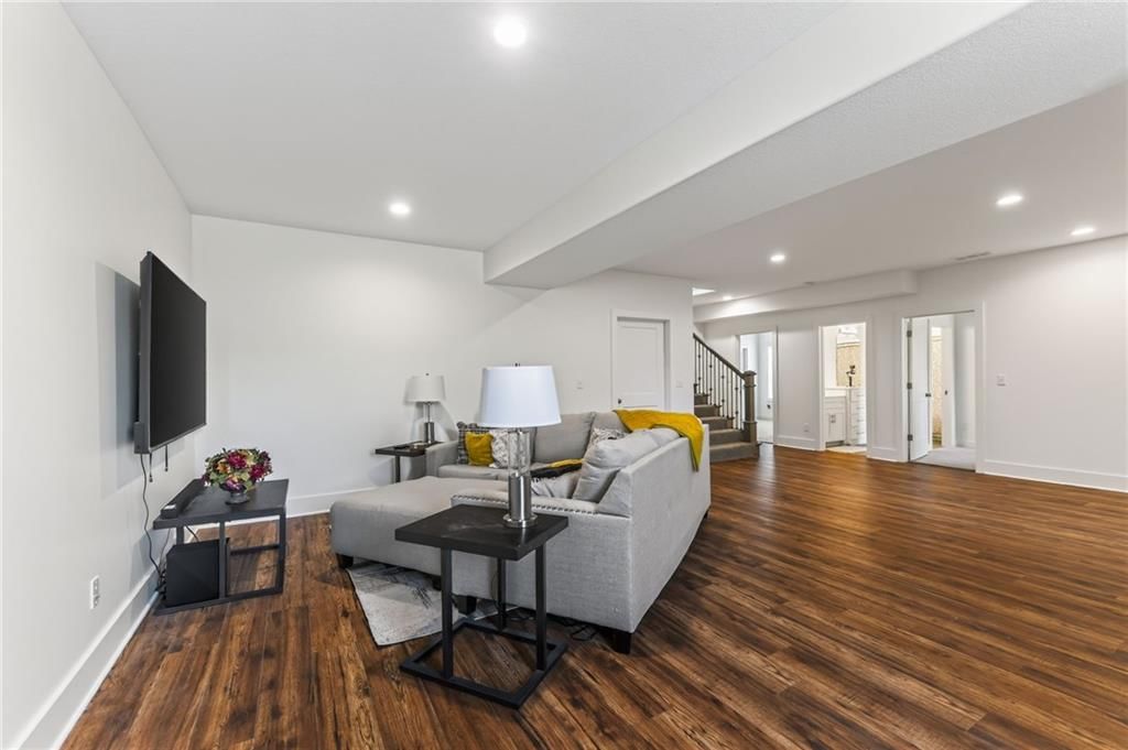 2309 NE Colonnade Avenue — photo 44