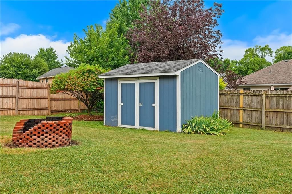 2227 W Ivory Circle — photo 28