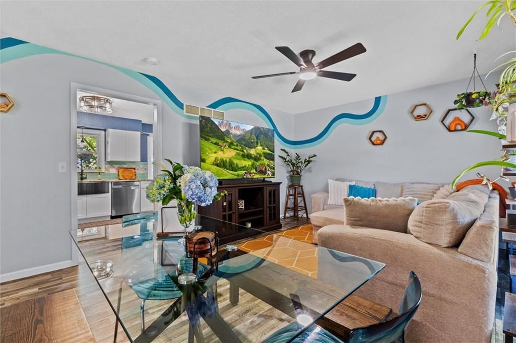 605 S Westview Drive — photo 4