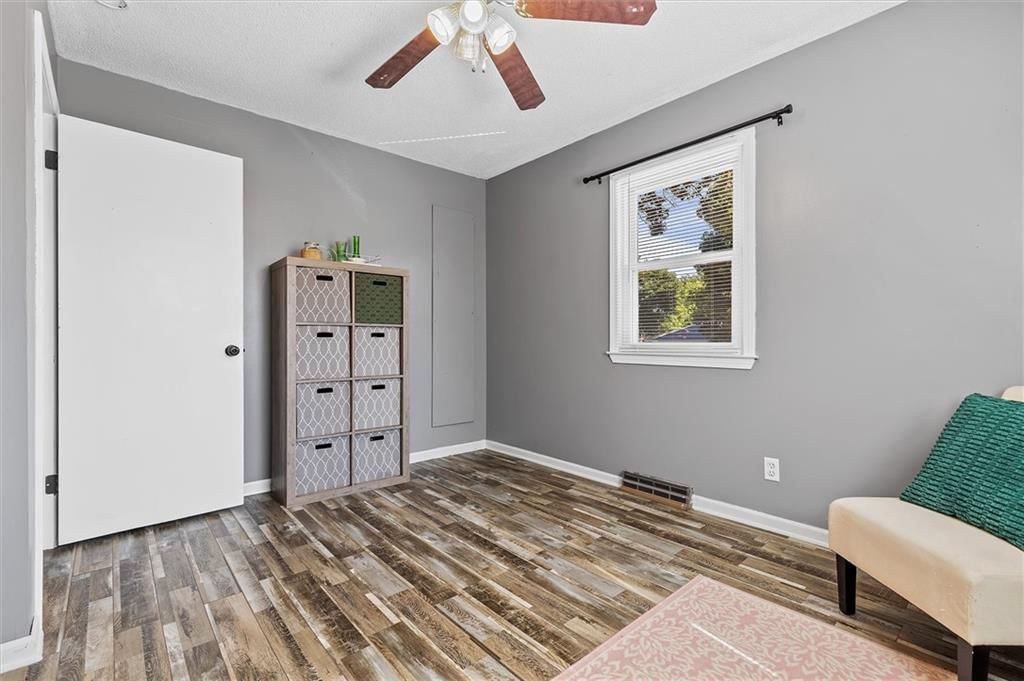 605 S Westview Drive — photo 17