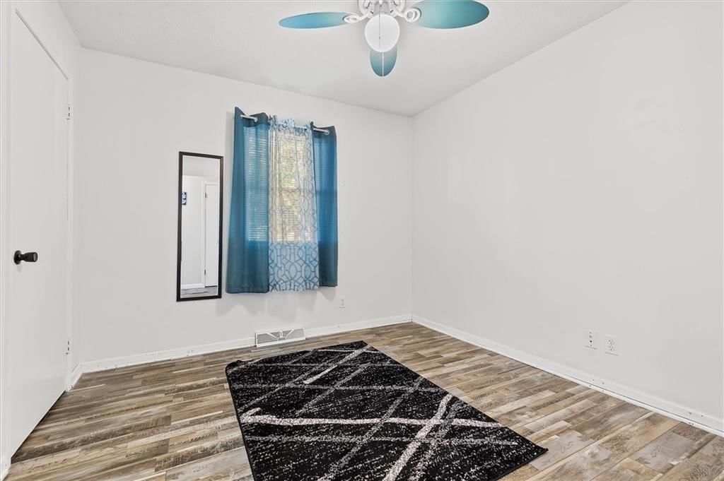 605 S Westview Drive — photo 18