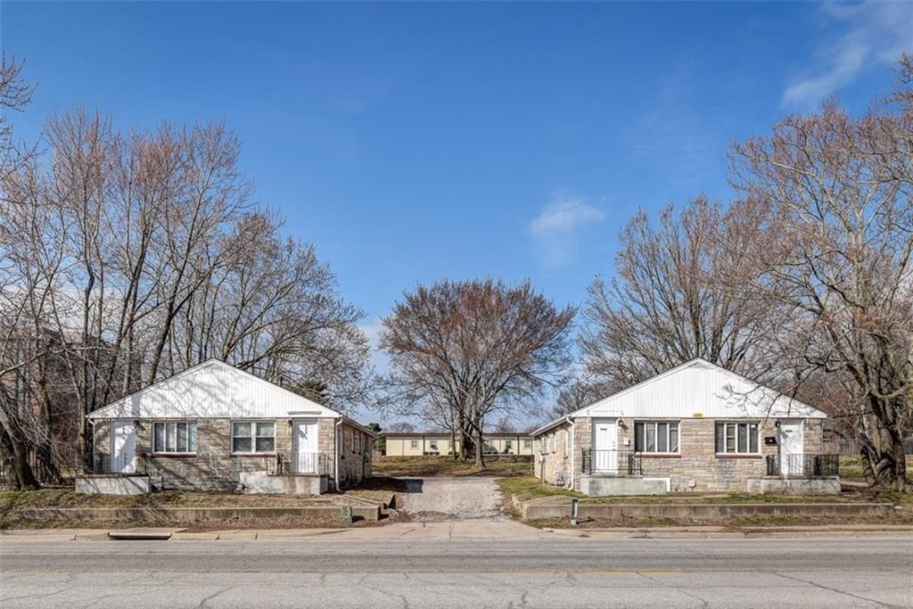 726 N Noland Road — photo 6