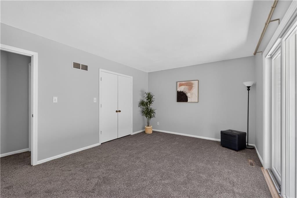 7815 Haskell Avenue — photo 13