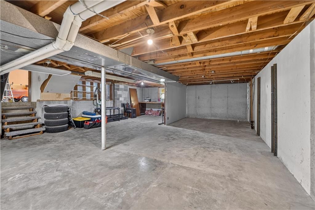 7815 Haskell Avenue — photo 26