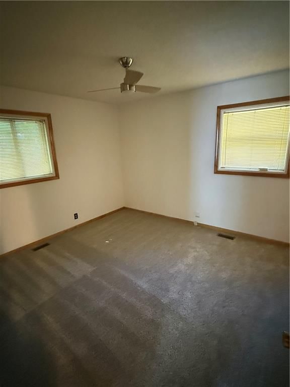 Photo 16 of 26 - 8512 E 91st Street, Kansas City, MO 64138