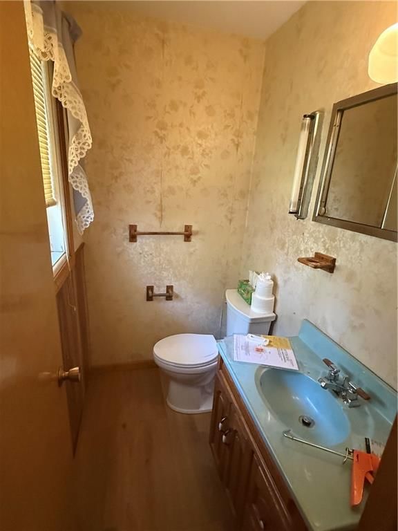 Photo 19 of 26 - 8512 E 91st Street, Kansas City, MO 64138