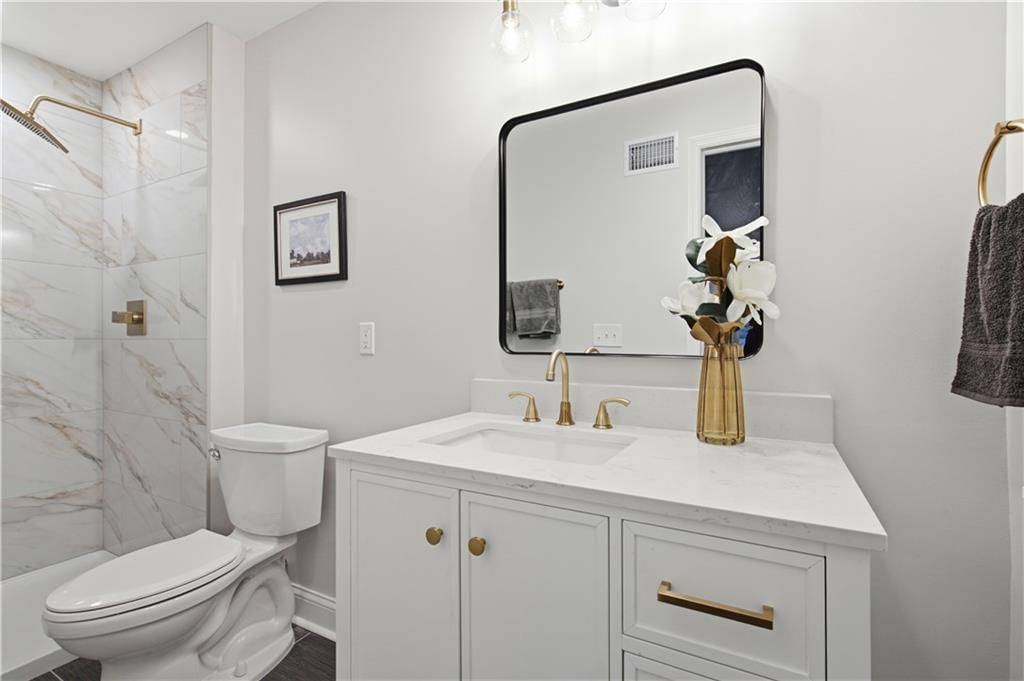 8117 Granada Road — photo 11