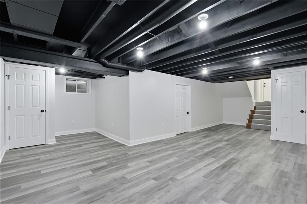 8117 Granada Road — photo 13