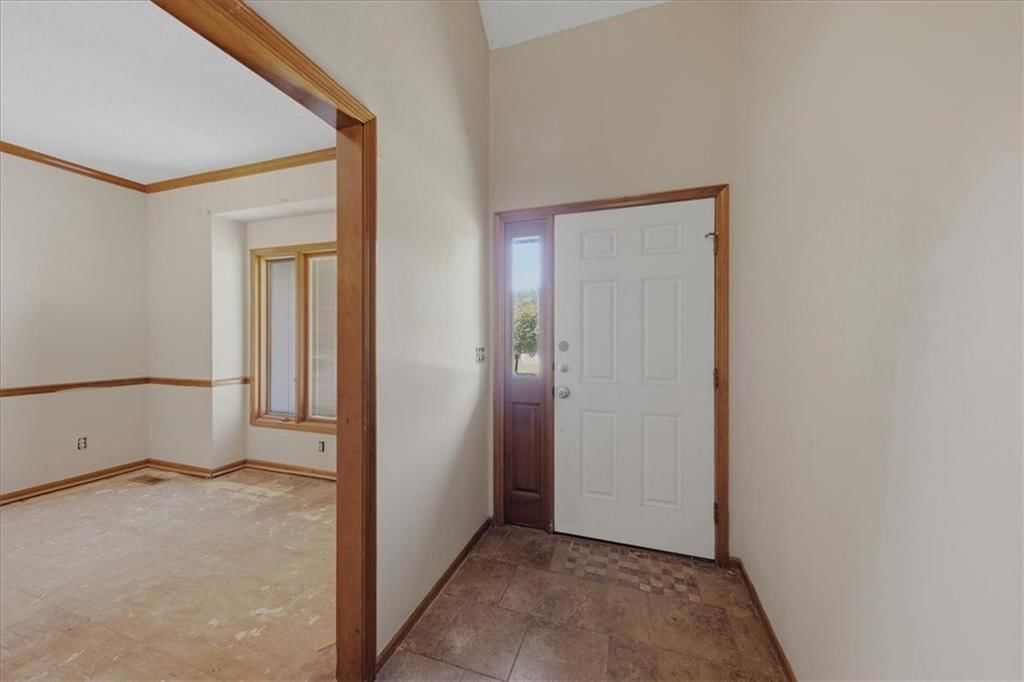 2227 SW Park avenue Circle — photo 3