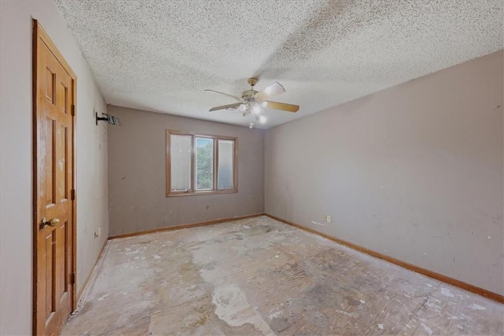 2227 SW Park avenue Circle — photo 16