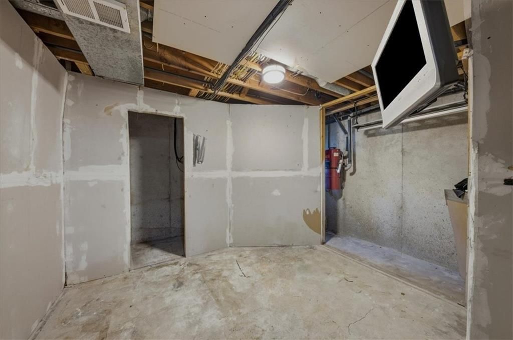 2227 SW Park avenue Circle — photo 27