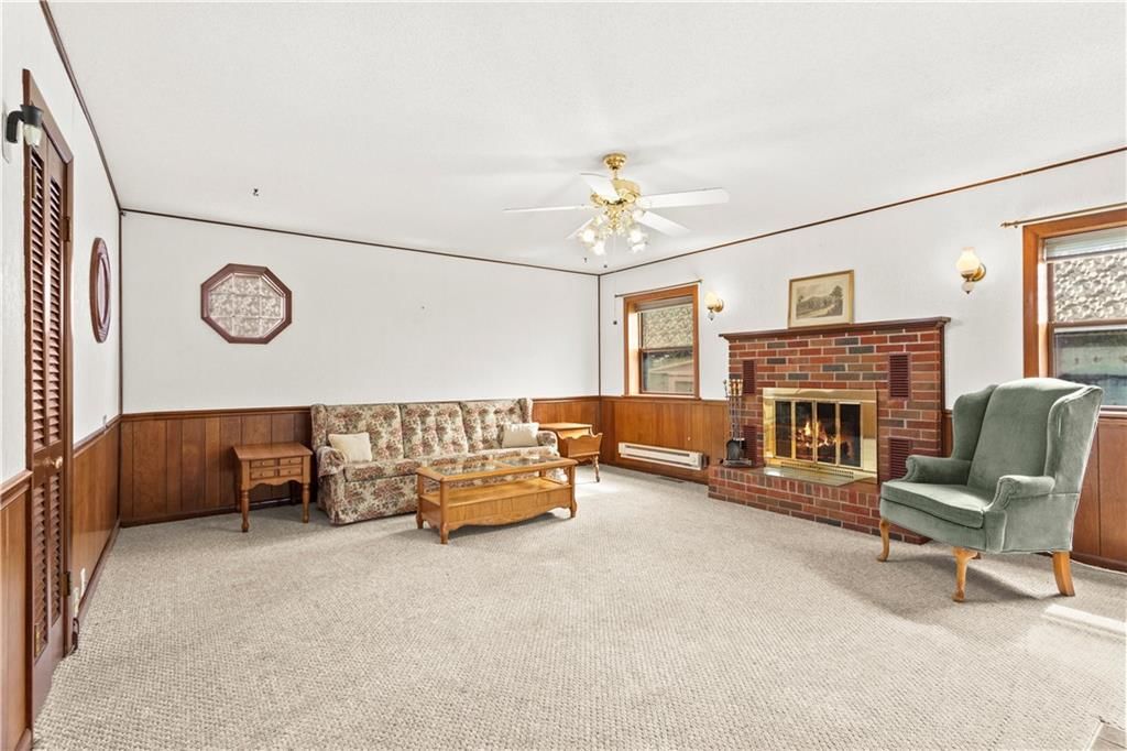 3917 S Spring Street — photo 18