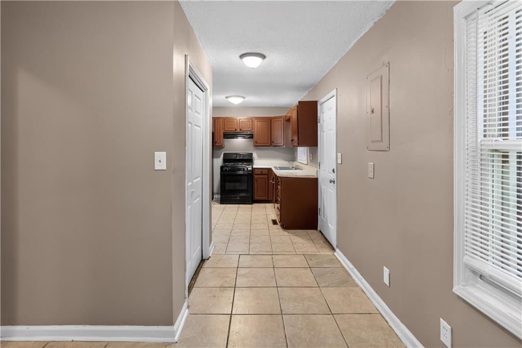 6014 Corona Avenue — photo 15