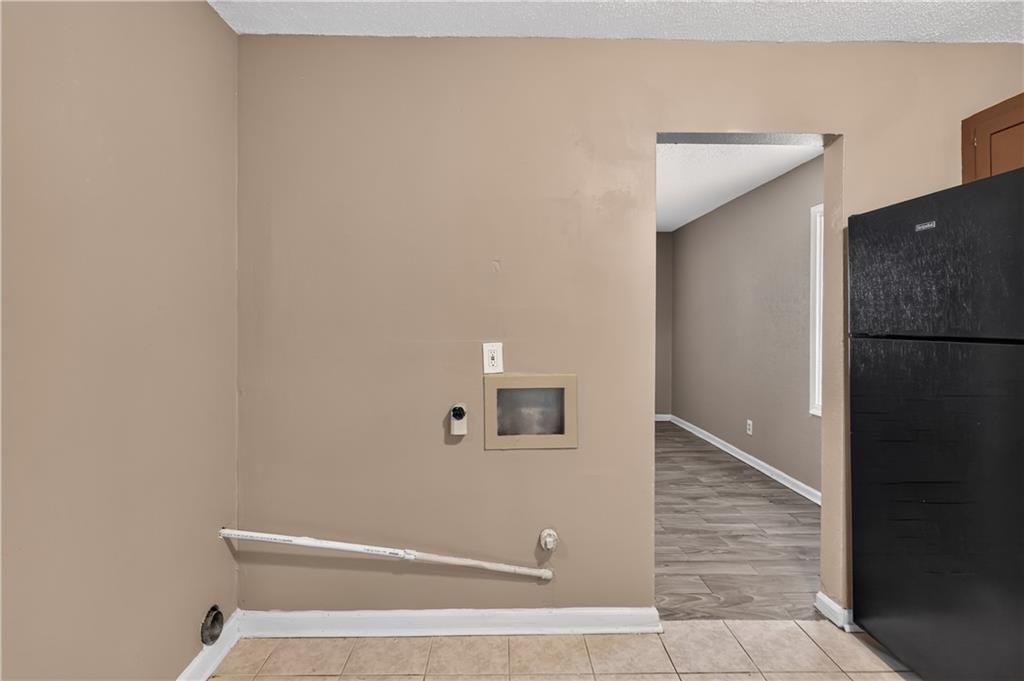 6014 Corona Avenue — photo 17