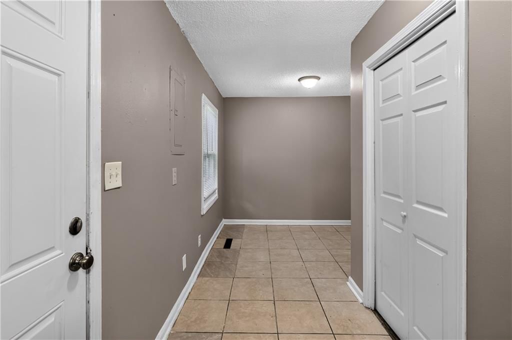 6014 Corona Avenue — photo 19