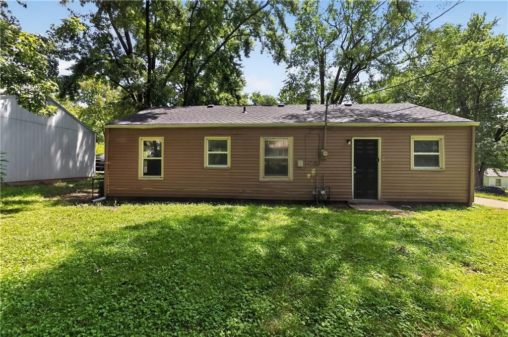 6014 Corona Avenue — photo 30