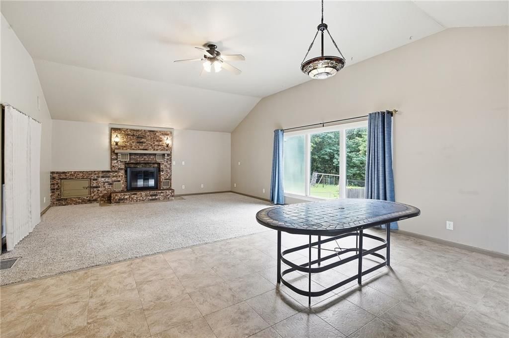 407 N Fairview Avenue — photo 15