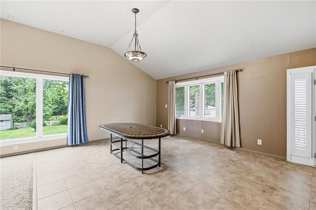407 N Fairview Avenue — photo 16