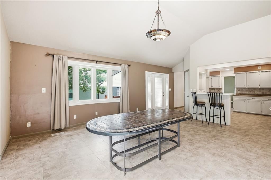 407 N Fairview Avenue — photo 17