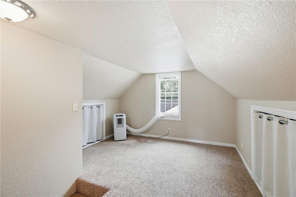 407 N Fairview Avenue — photo 23