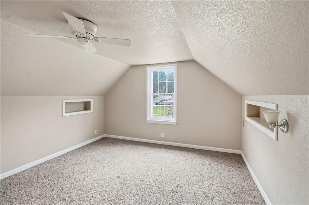 407 N Fairview Avenue — photo 25