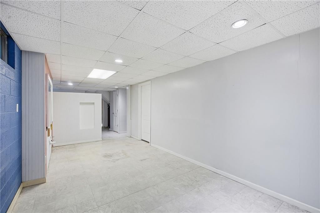 407 N Fairview Avenue — photo 34