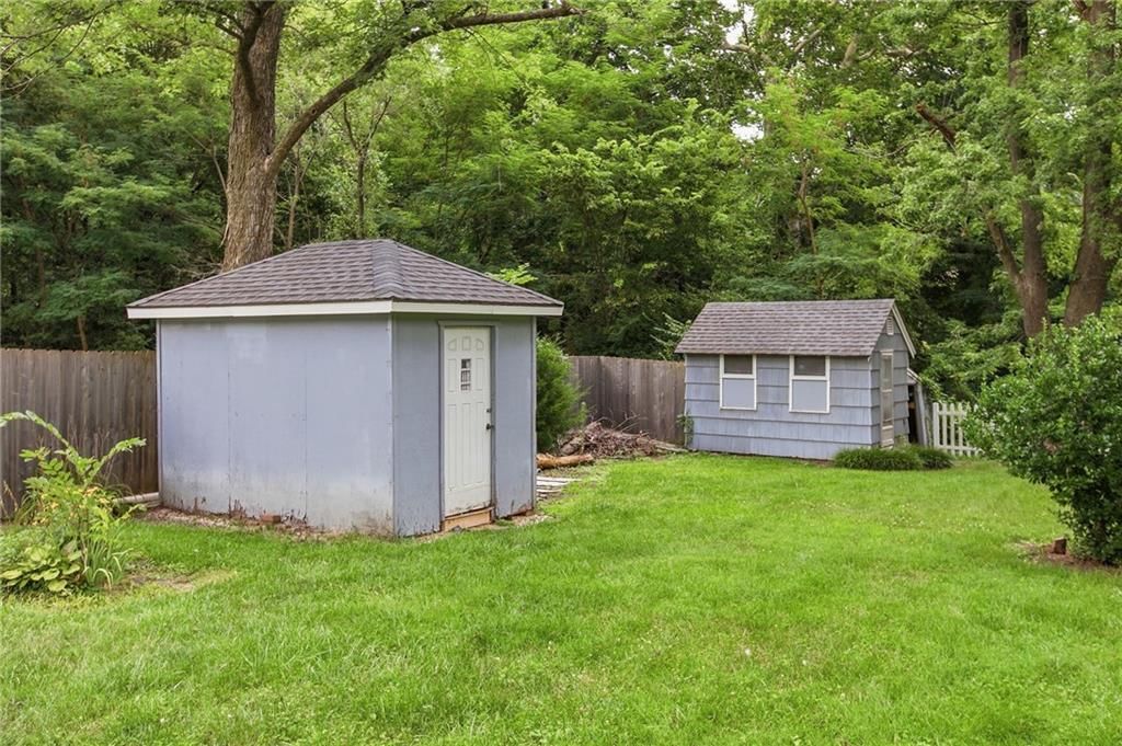 407 N Fairview Avenue — photo 39