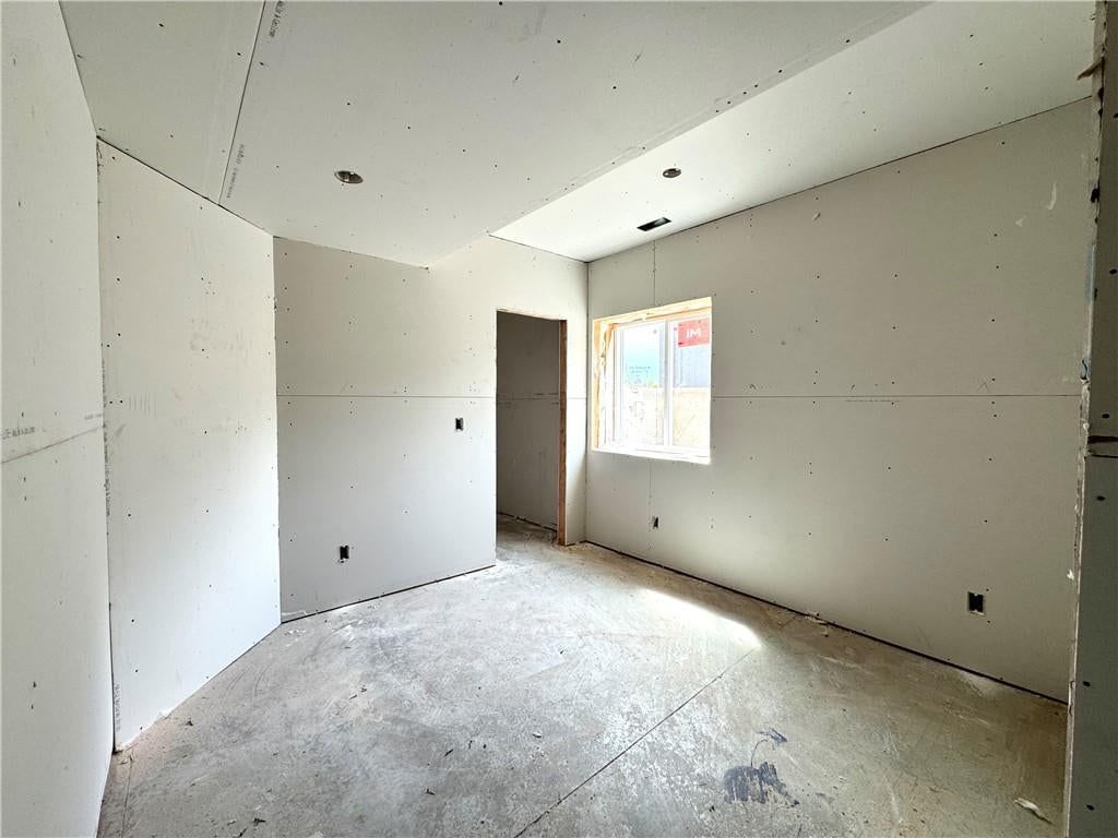 9004 N Everton Avenue — photo 21