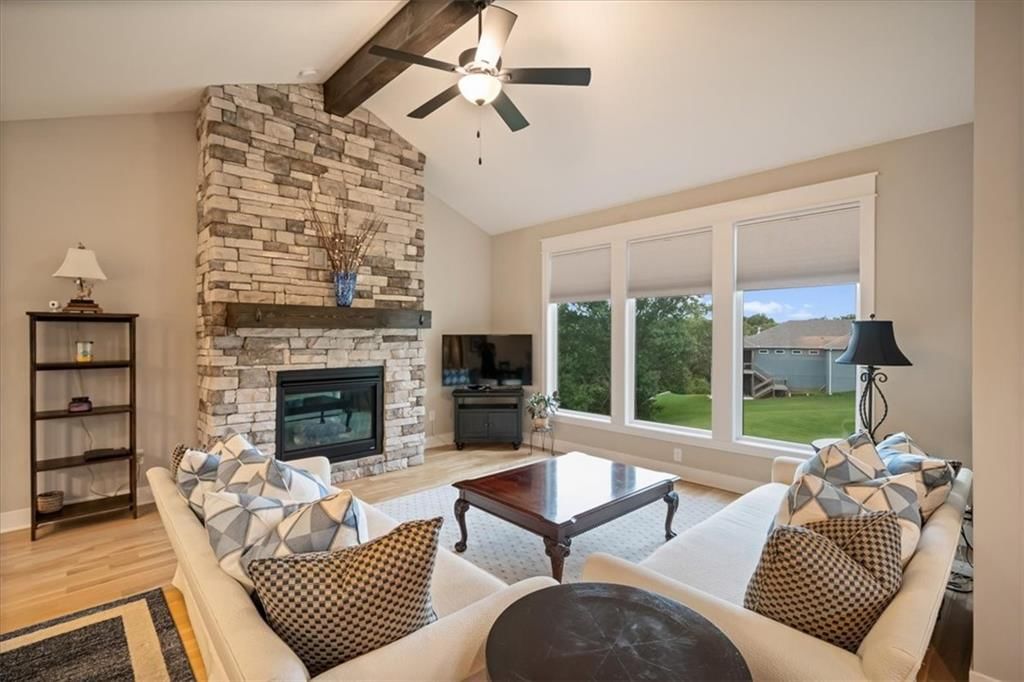 8616 Laramie Street — photo 12