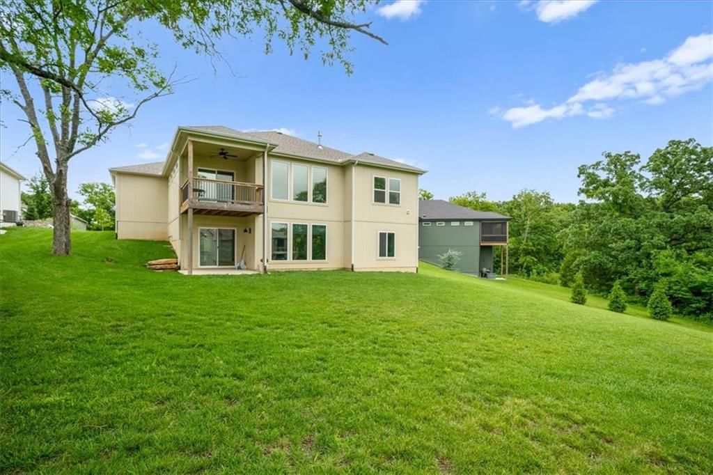 8616 Laramie Street — photo 33