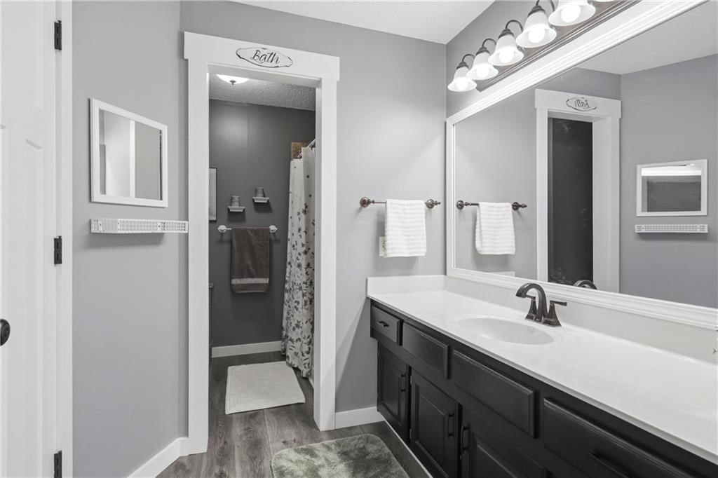 106 SE Williamsburg Drive — photo 16