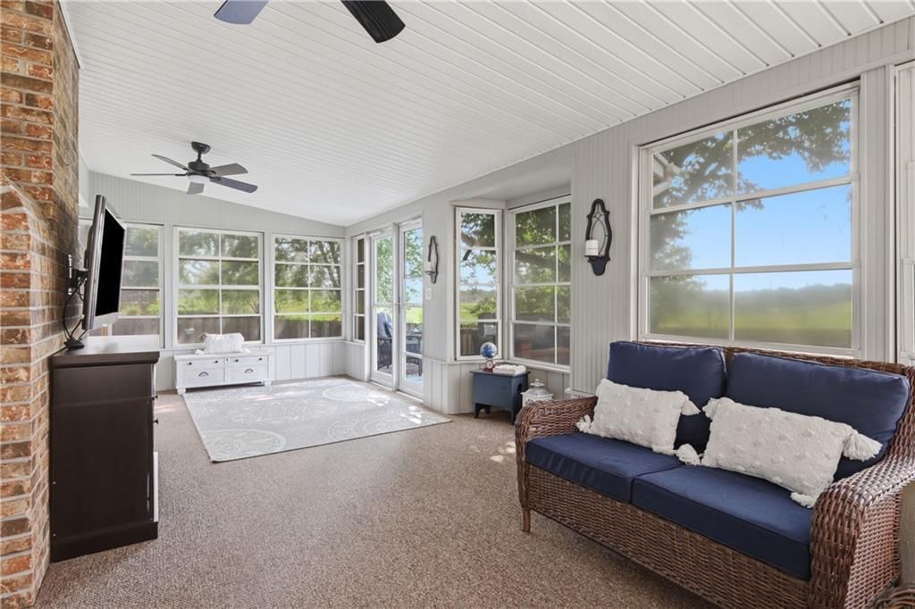 106 SE Williamsburg Drive — photo 28